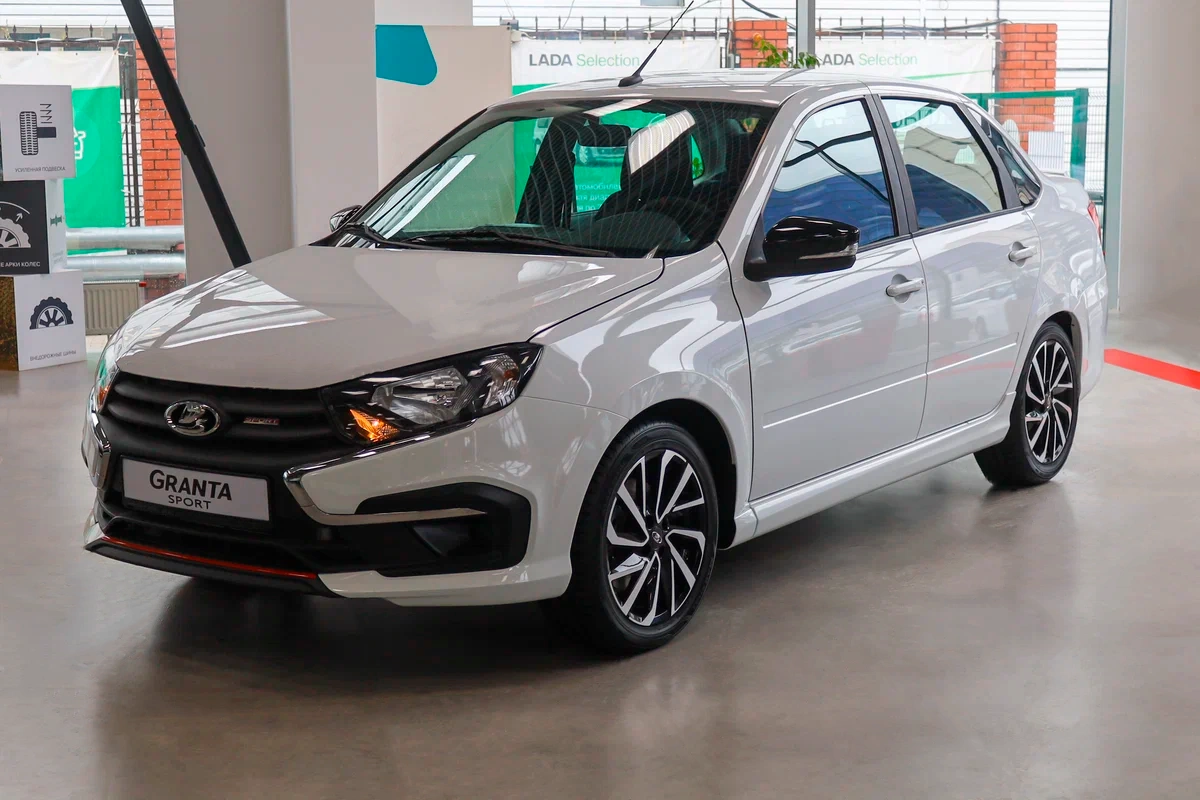 Lada Granta Sport Седан в Тюмень - фото №1